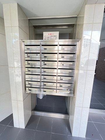 フロレアール潮江の外観