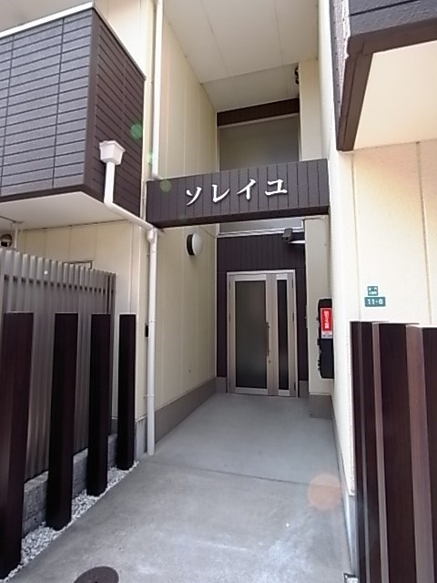 ソレイユ　津門大箇町のエントランス
