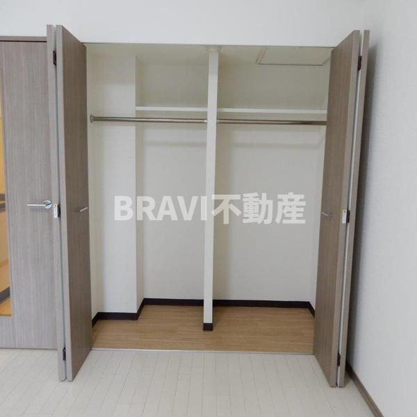 フォーゼ安堂寺　BRAVI不動産の収納