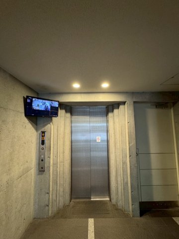 プロシード神戸元町のロビー