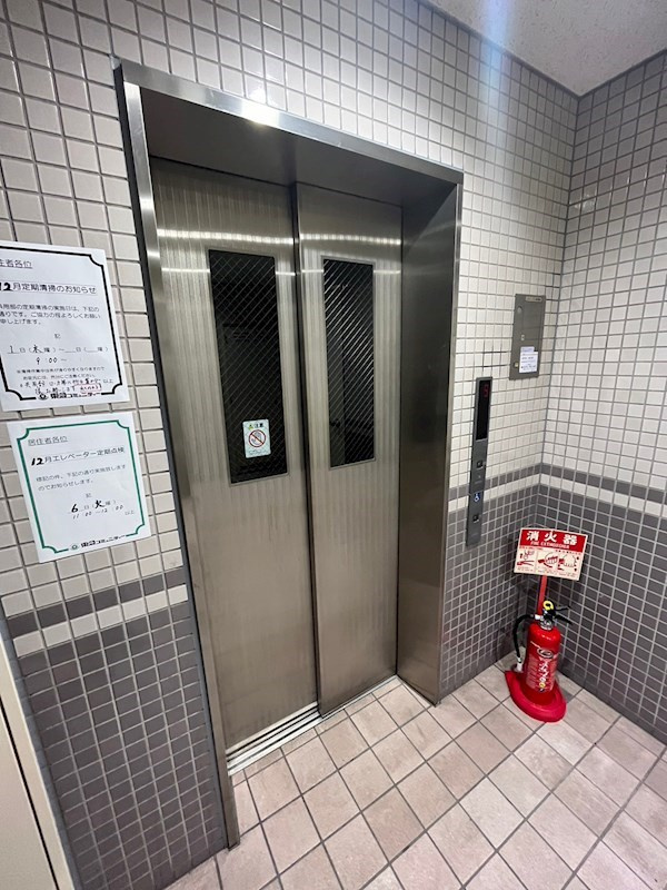 ソレイユ・ド元町のロビー