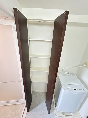 プレジール三ノ宮の収納