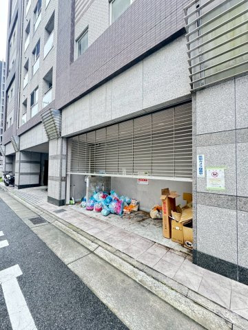 プレジール三ノ宮の外観