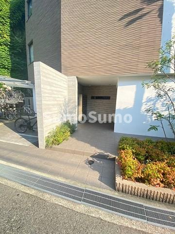 ダイワール甲東園の外観