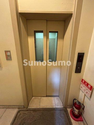 フローレンス難波元町のロビー|清潔なロビーです