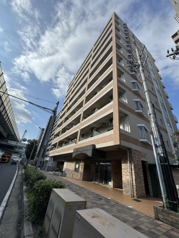 タカマツ神戸駅南通