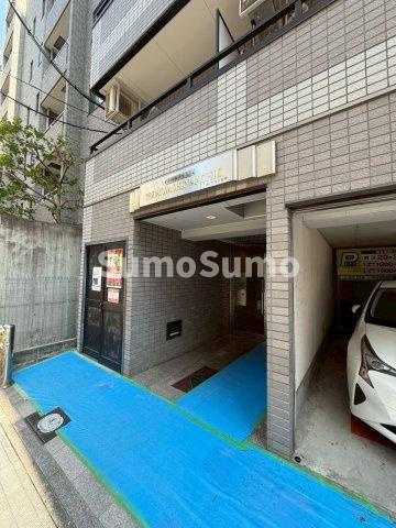プレミアム新町Ⅲのエントランス