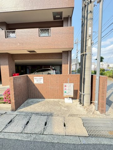 フロックス西明石のエントランス