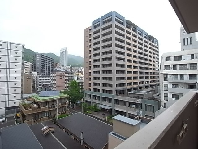 プレザン新神戸の展望