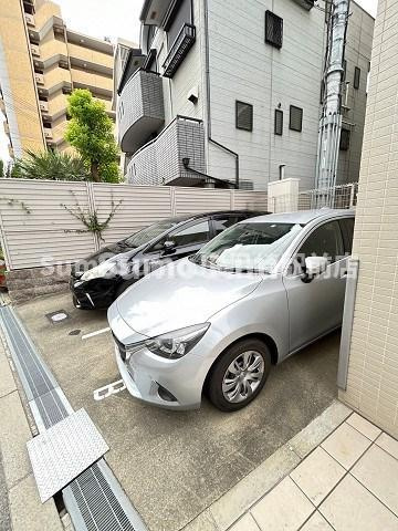 プレミアコートの駐車場|駐車場があります