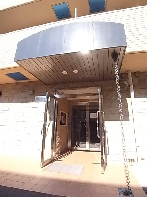 セレブコートⅡのエントランス