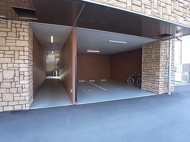 プレジオ神戸WESTの外観