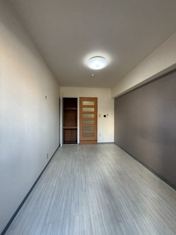 ソレアードトレスなんばWESTの寝室