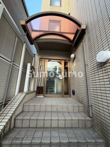 センチュリー金楽寺のエントランス
