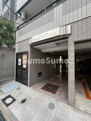 プレミアム新町Ⅲのエントランス|清潔なエントランスです