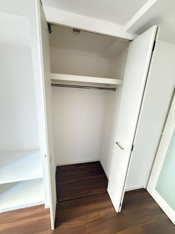 プレジール三ノ宮Ⅱの収納