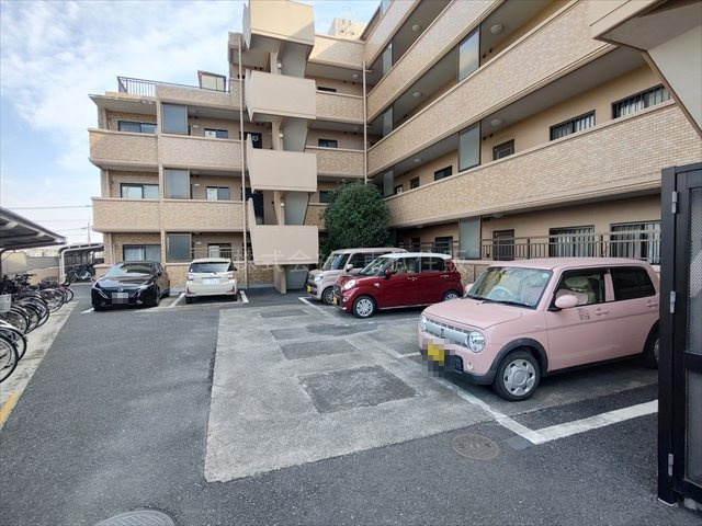 【駐車場】 | ライオンズマンション川越笠幡 | 敷地内駐車場（空き状況要確認）
