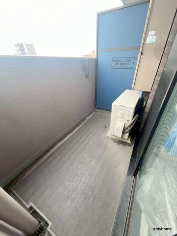 S-RESIDENCE難波Briller　仲介手数料無料のバルコニー