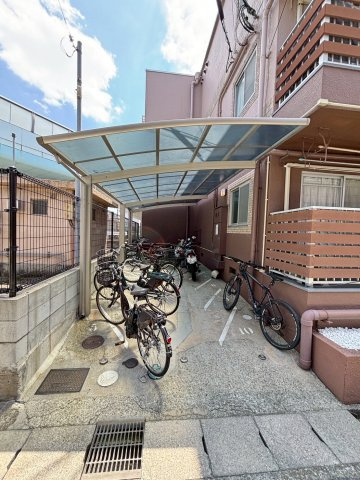 ハイネス門戸の外観