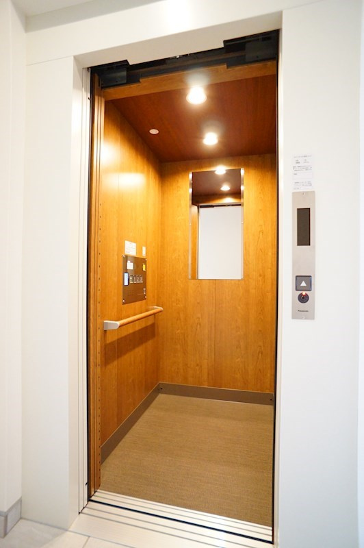 江東区住吉１丁目の賃貸マンションの外観|エレベーターあります♪