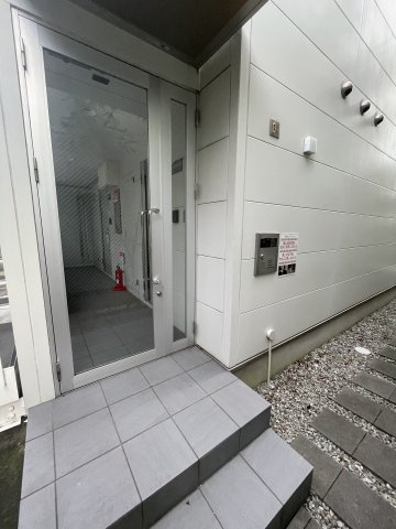 パロス月見山サウスヒルのエントランス