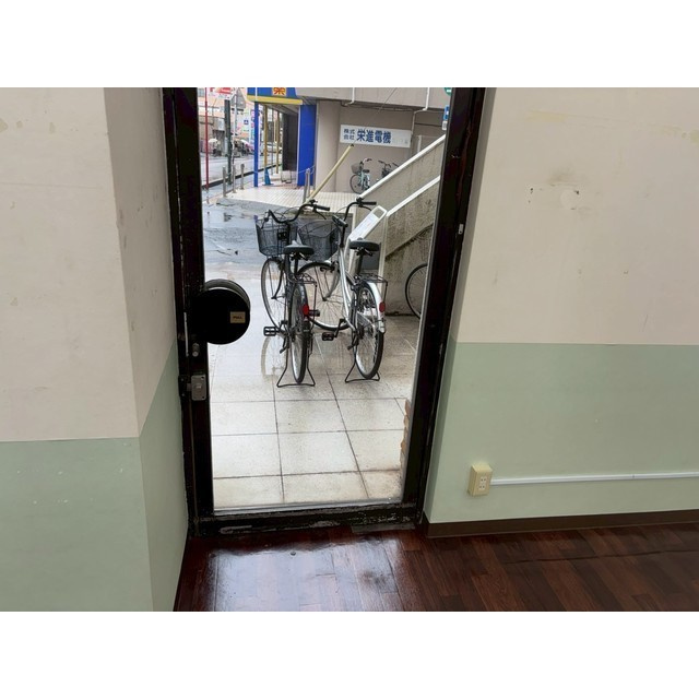 クミアイビルの玄関|玄関です