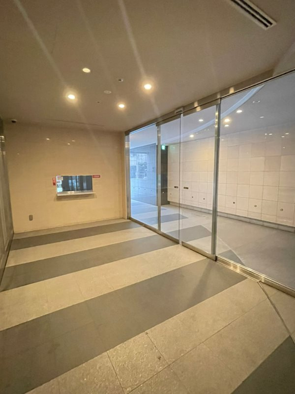 ビエラコート内久宝寺のロビー|毎日通るロビーはこのようになっています