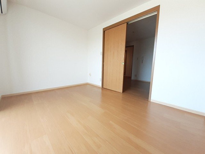 【居間・リビング】 | サンエイトＢ | おしゃれな居間です