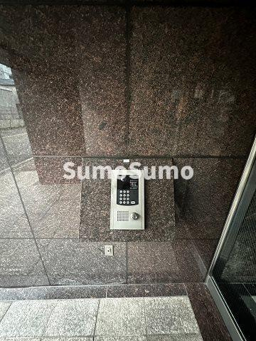 パレーシャル難波の外観