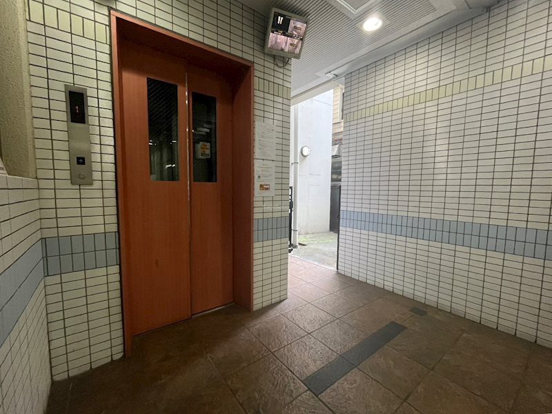 ビガーポリス112日本橋三丁目のロビー