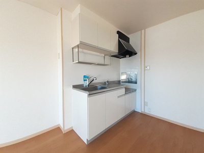 【キッチン】 | アメニティ長砂 | きれいなキッチンです