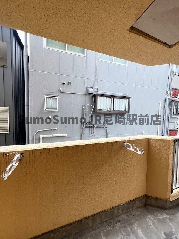 マノワール出屋敷駅前の展望