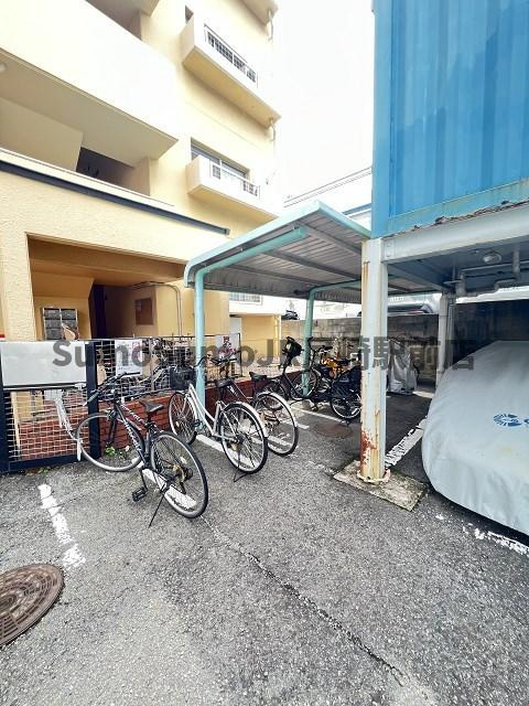 マノワール出屋敷駅前の外観|外観もきれいです