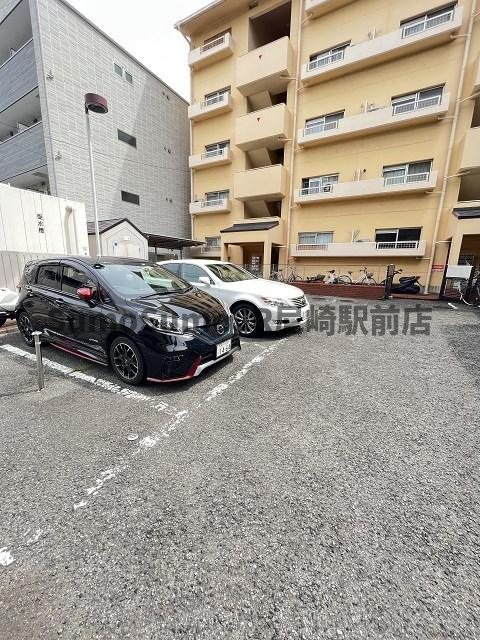 マノワール出屋敷駅前の外観|外観もきれいです