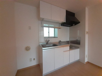 【キッチン】 | エンジェルコーポラスＣ | お料理しやすいキッチンです