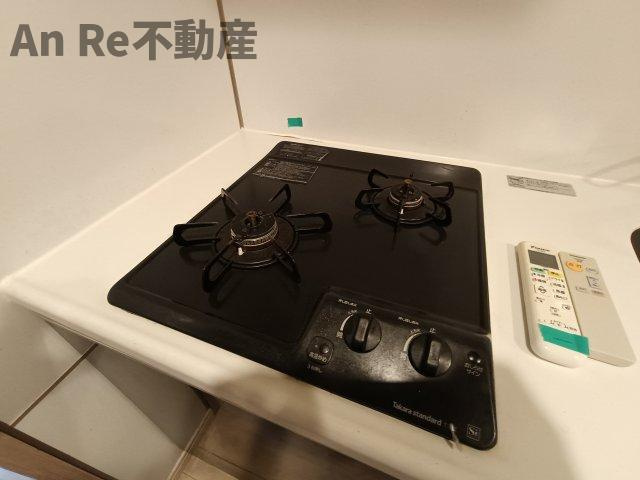 川口市坂下町３丁目の賃貸マンションのキッチン