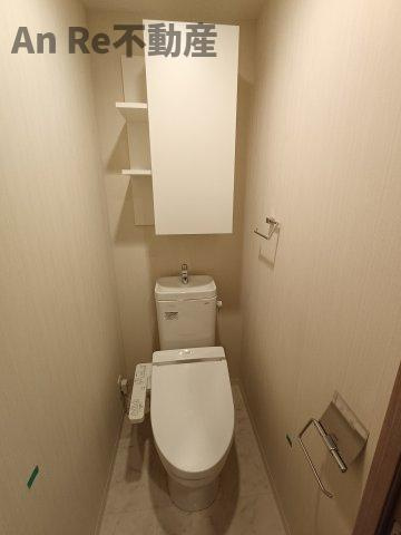 川口市坂下町３丁目の賃貸マンションのトイレ