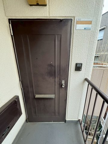 アーバン東須磨の玄関