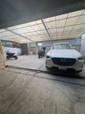 ハイツ有馬道の駐車場|カースペースがあります