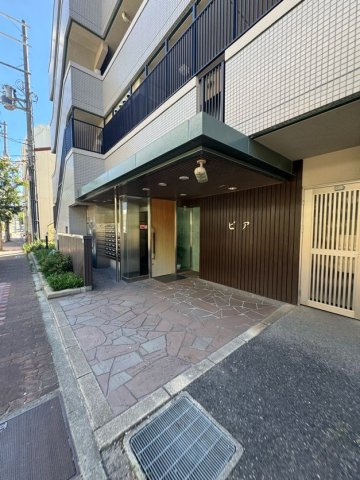 ピアの外観