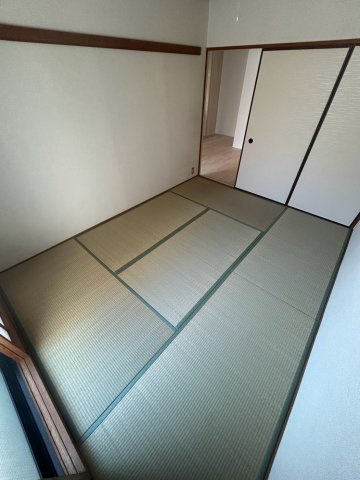 ハイコート甲子園の和室