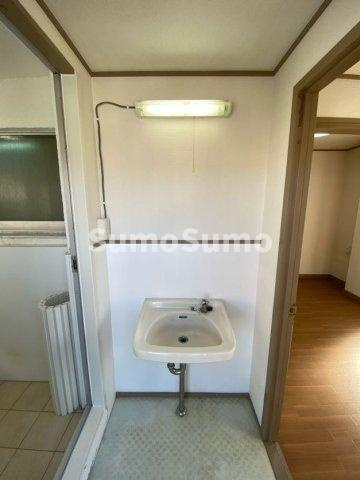 マンション輪泉の洗面所