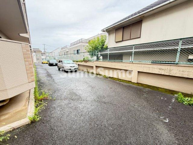 ハイツときわの駐車場