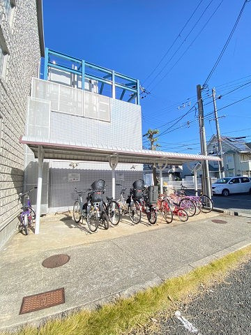 メゾンアイリスの外観