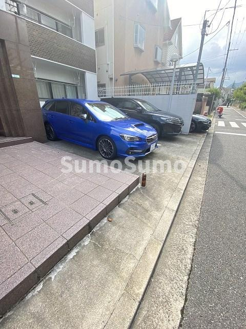 ヒカリマンションの外観