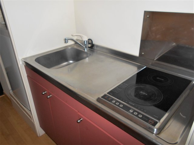 レオパレスソレイユⅢのキッチン|使いやすいキッチンです