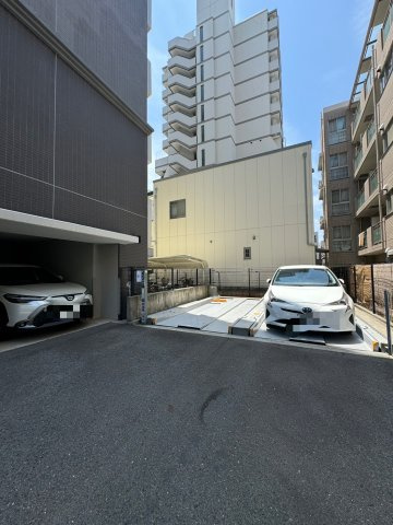 メインステージ須磨の駐車場|駐車場に車を止められます