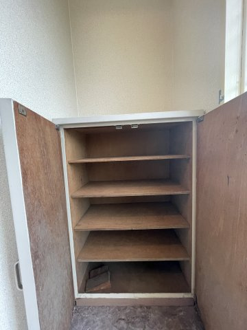 神戸市兵庫区熊野町４丁目の賃貸マンションの収納