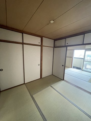 神戸市兵庫区熊野町４丁目の賃貸マンションの和室