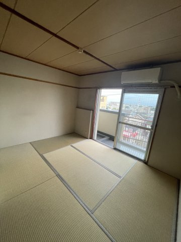 神戸市兵庫区熊野町４丁目の賃貸マンションの寝室